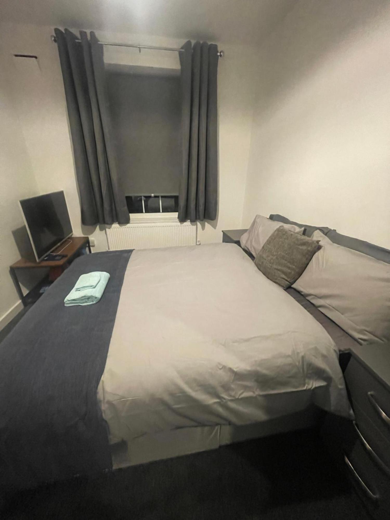 Super Streatham Room Londres Extérieur photo